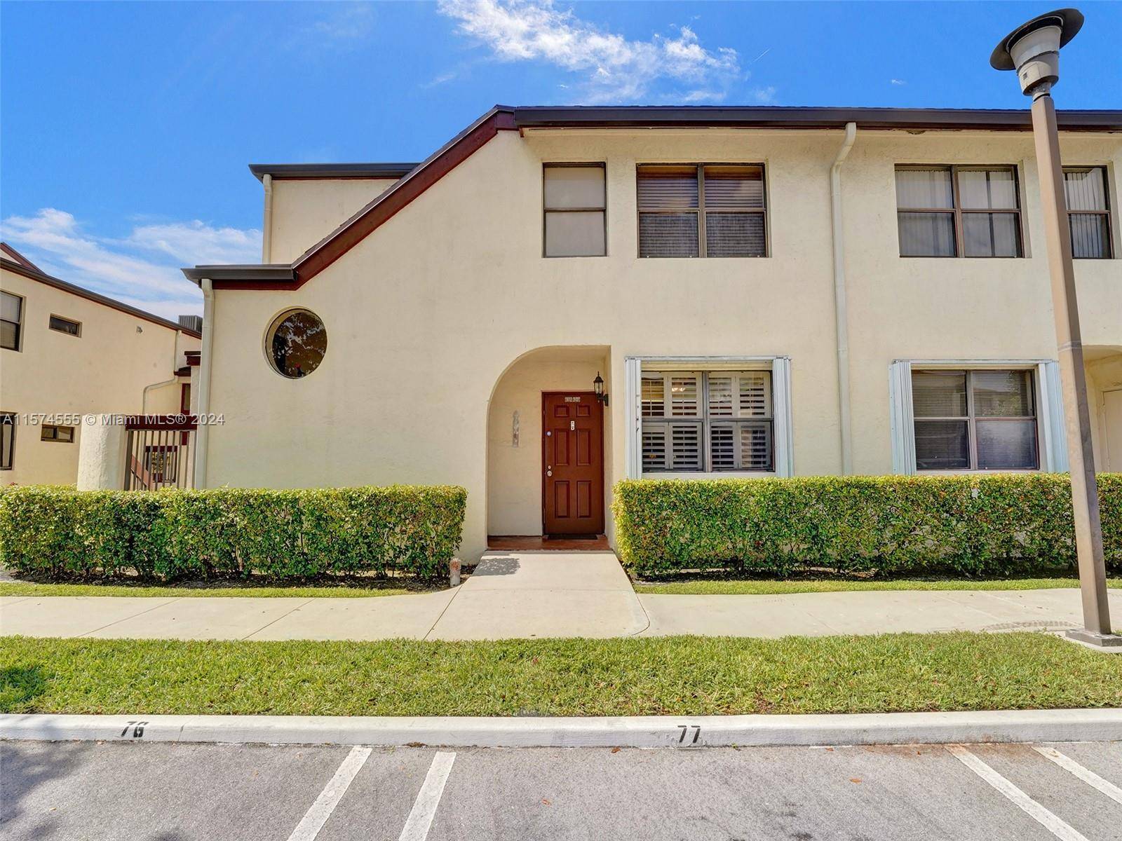 Pembroke Pines, FL 33026,11230 Taft St #11230