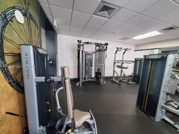 Miami, FL 33132,1750 N Bayshore Dr #3803