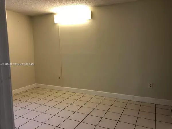 Miami, FL 33183,6203 SW 131st Ct #203