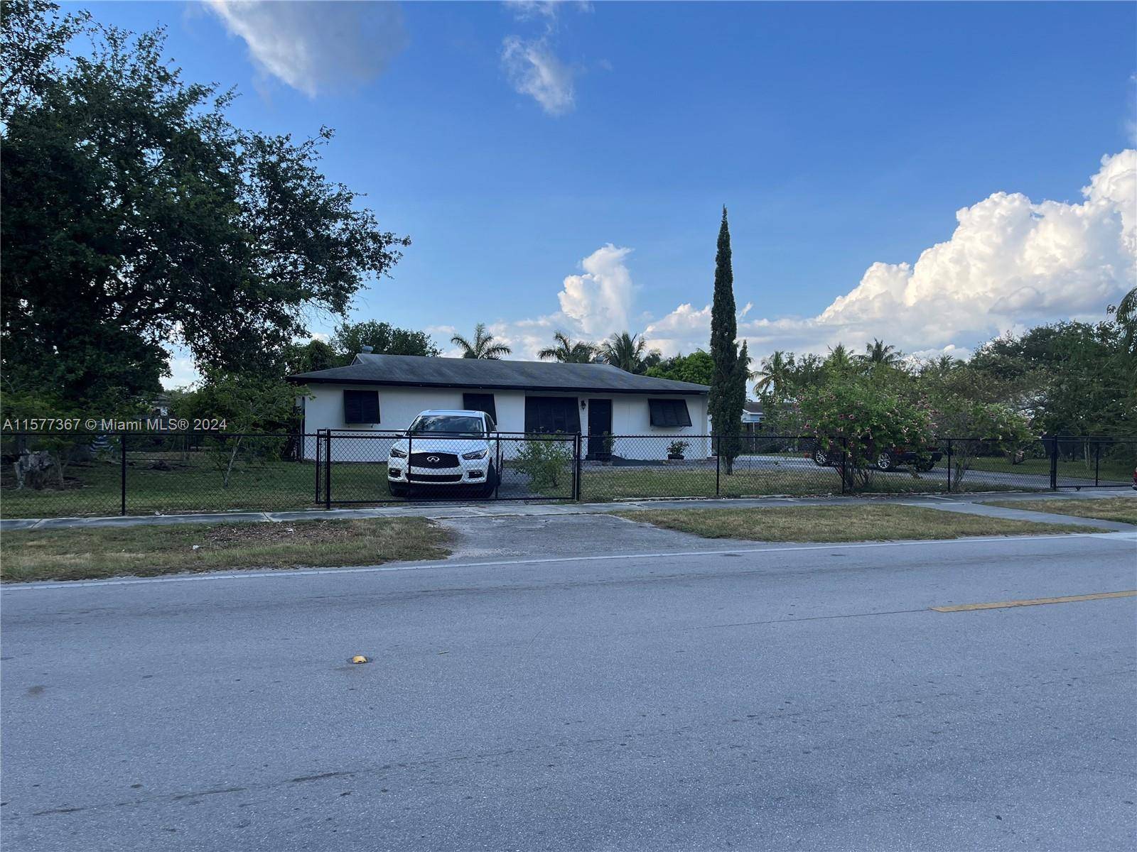 Homestead, FL 33030,1165 NW 15th St