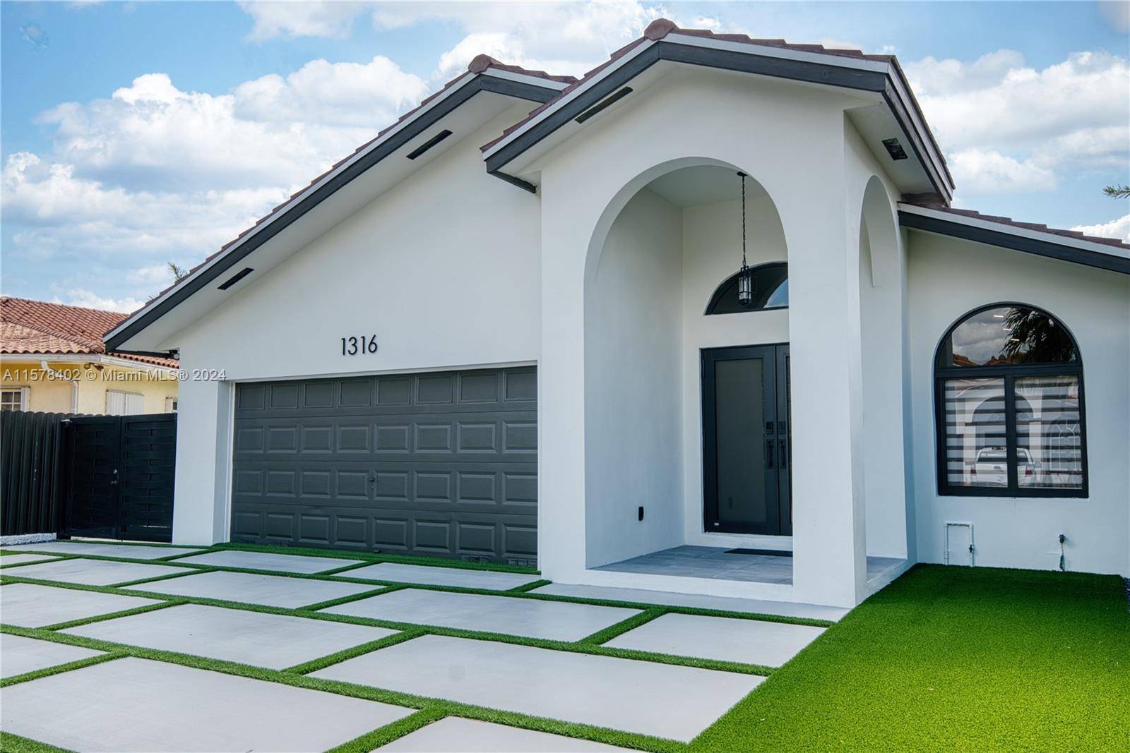 Miami, FL 33184,1316 SW 139th Place