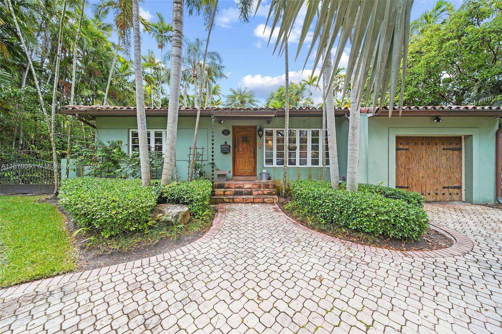 922 Obispo Ave, Coral Gables, FL 33134