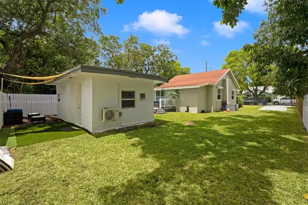 Miami, FL 33127,340 NW 43rd St