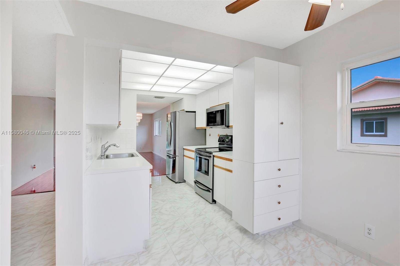 Pembroke Pines, FL 33027,1200 SW 125th Ave #415L