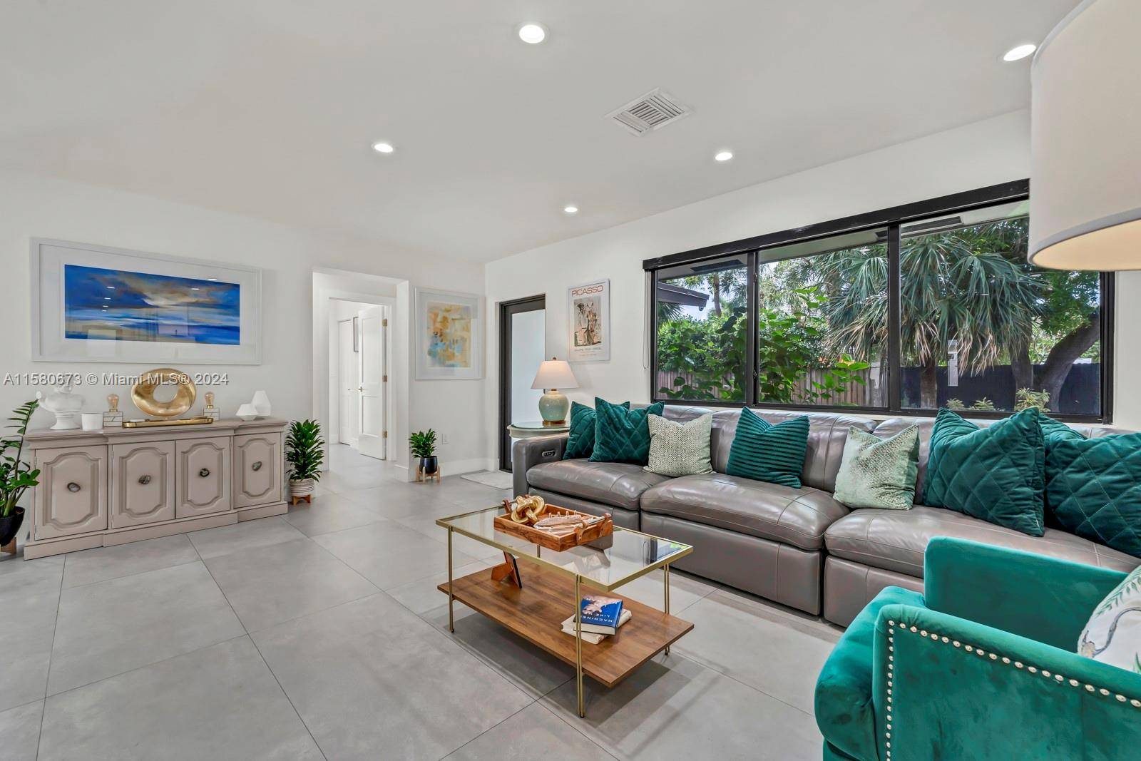 Wilton Manors, FL 33334,2809 NE 5th Ter