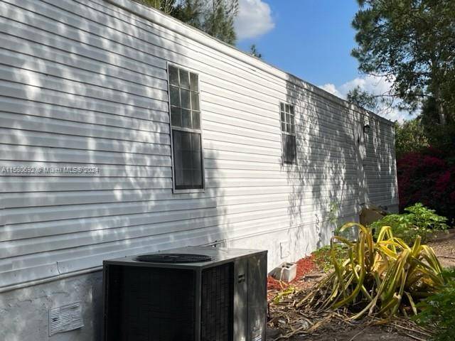 Clewiston, FL 33440,350 S Escribo
