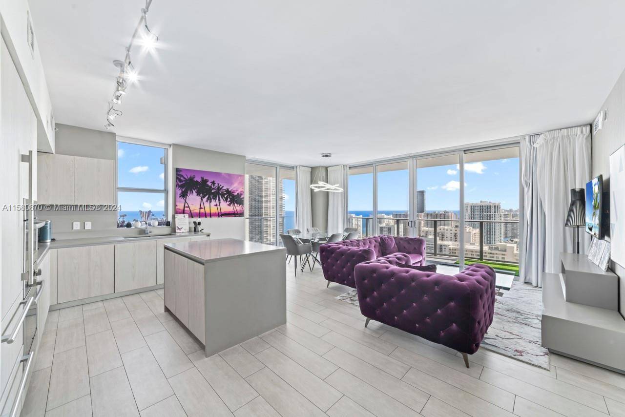 Hollywood, FL 33019,4010 S Ocean Dr #R2409
