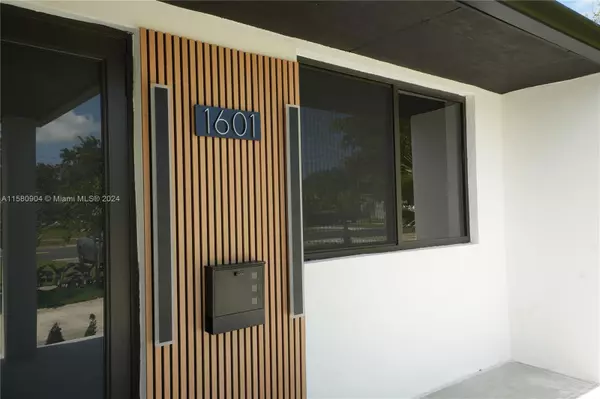 North Miami Beach, FL 33162,1601 NE 160th St
