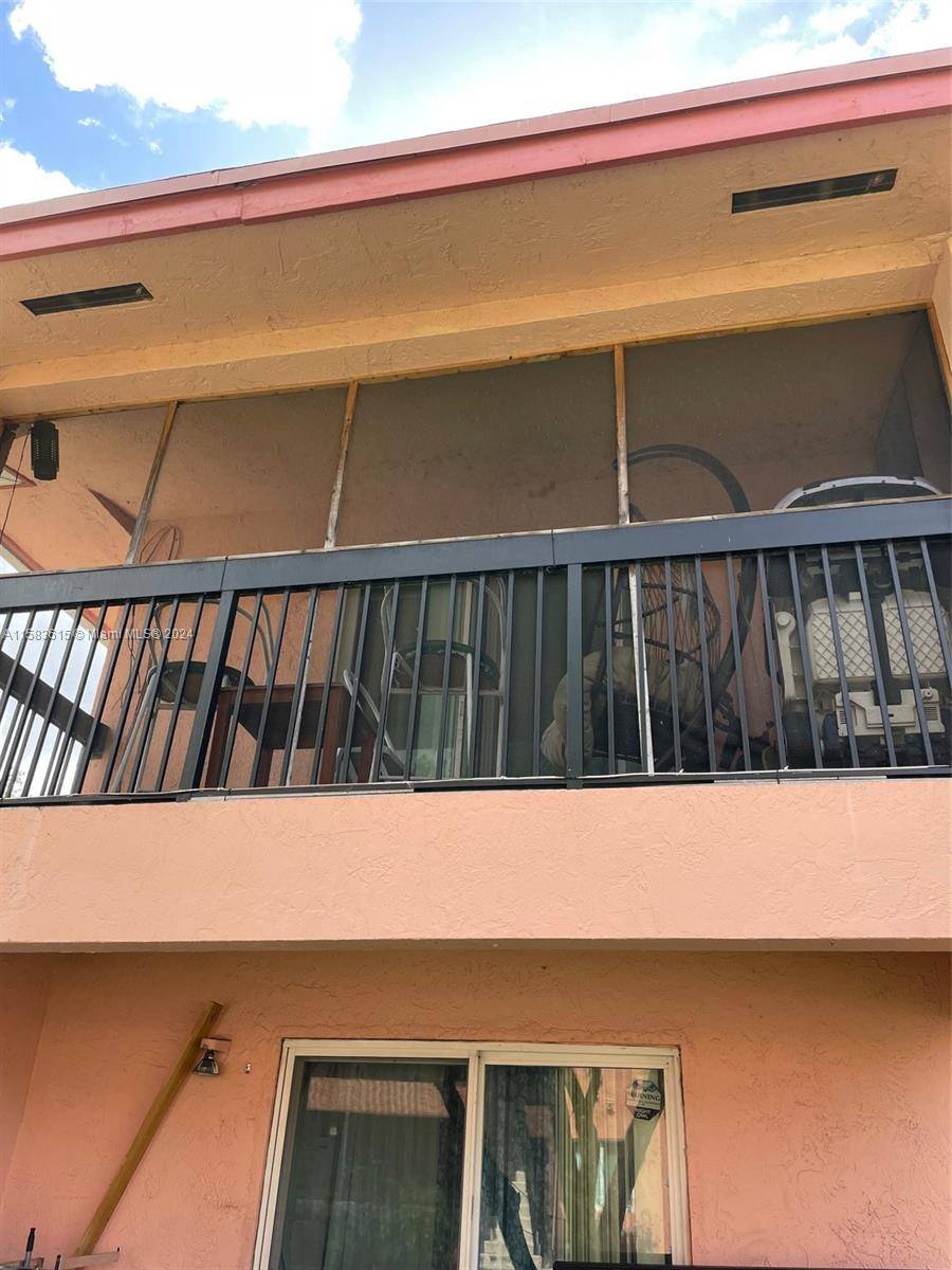 Miami, FL 33167,2010 NW 119th St #1022