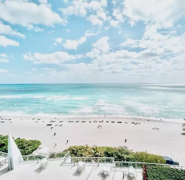 Sunny Isles Beach, FL 33160,17121 Collins Ave #4006