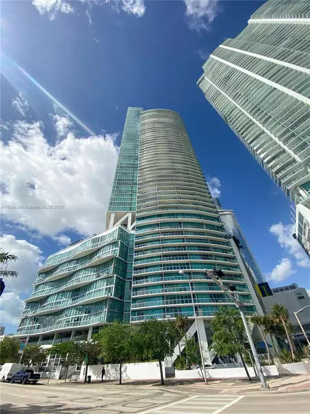 888 Biscayne Blvd #709, Miami, FL 33132