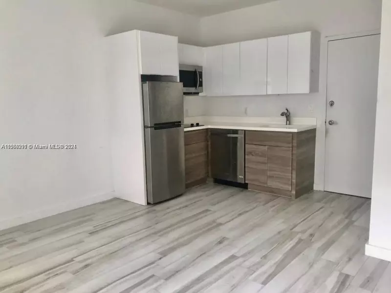 1560 Meridian Ave #206, Miami Beach, FL 33139