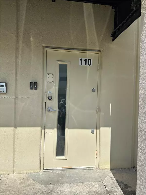 Sweetwater, FL 33172,10900 NW 21st St #110