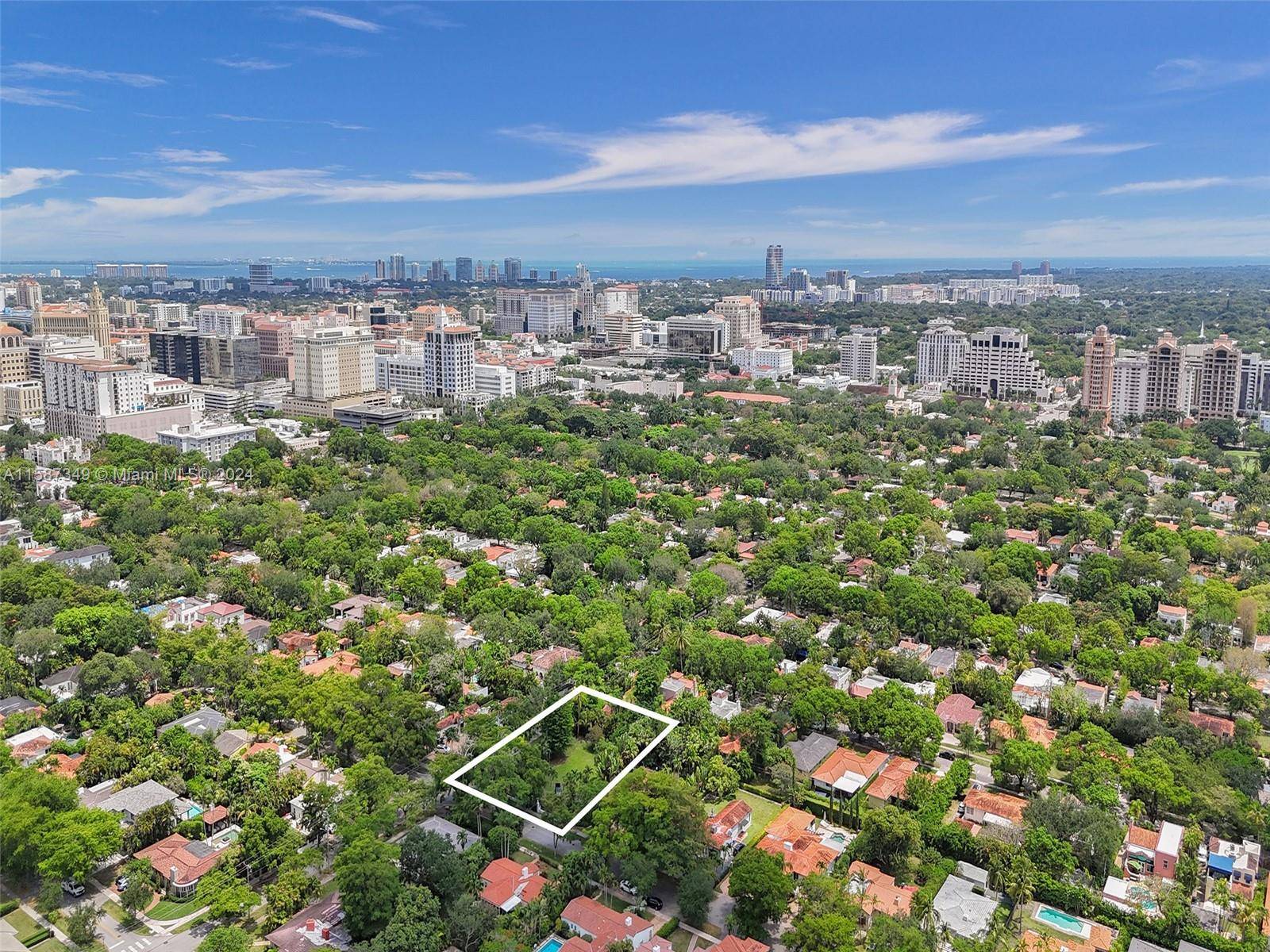 600 Madeira Ave, Coral Gables, FL 33134