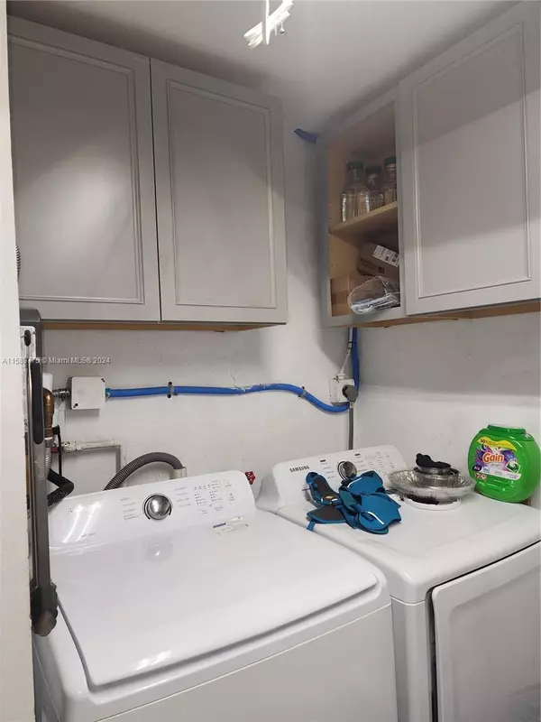 Dania Beach, FL 33312,2740 SW 46th Ct
