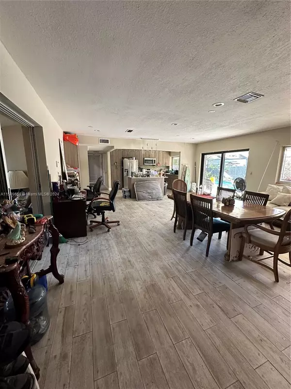 Miami, FL 33157,17700 SW 108th Ct