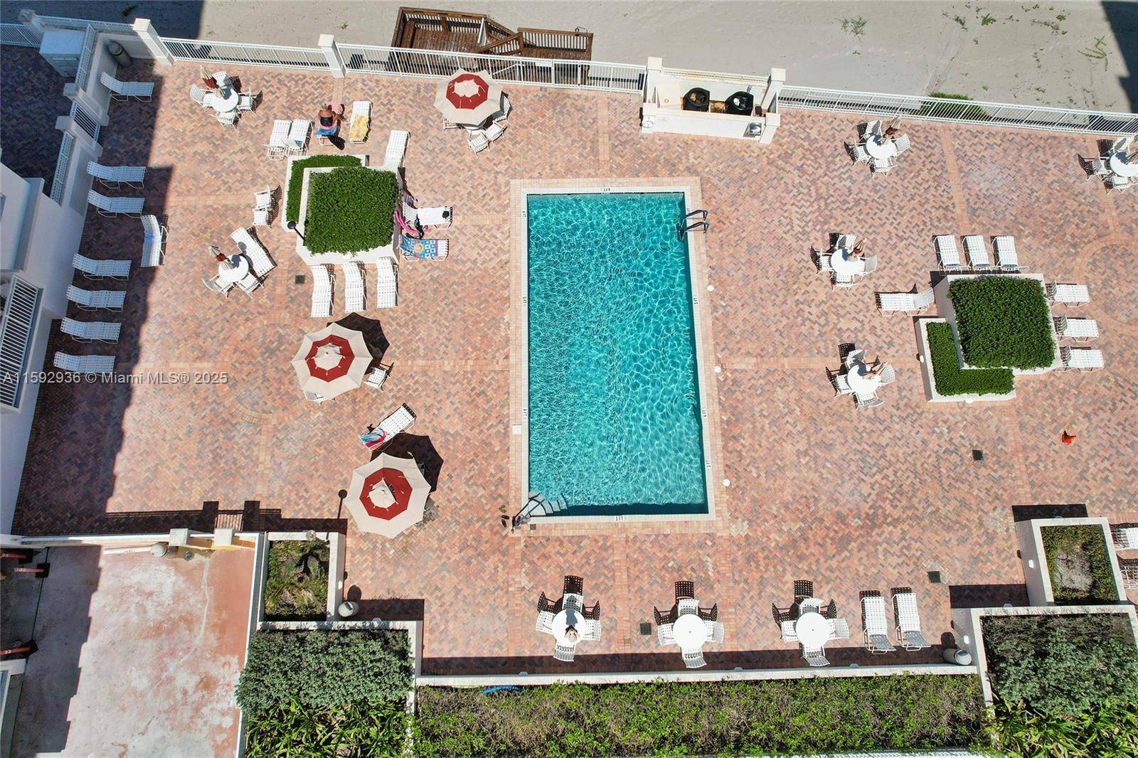 Highland Beach, FL 33487,4511 S Ocean Blvd #103