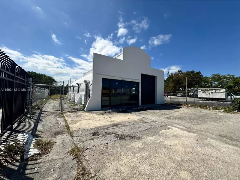 2012 N Dixie Hwy, Hollywood, FL 33020