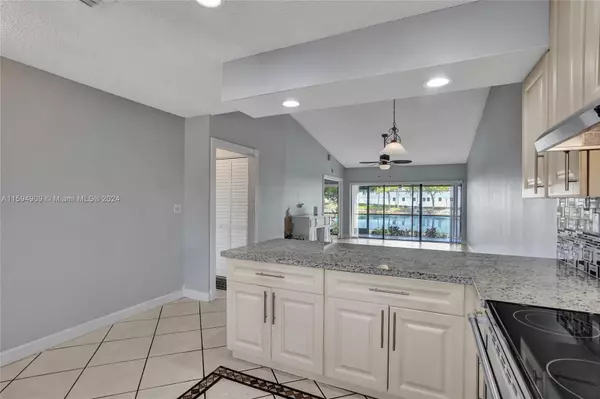 Margate, FL 33063,703 Banks Rd