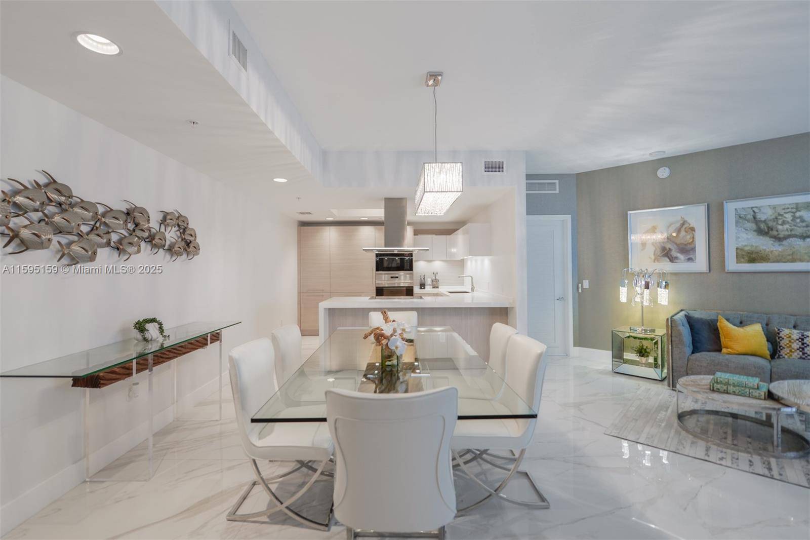North Miami Beach, FL 33160,17111 Biscayne Blvd #2303