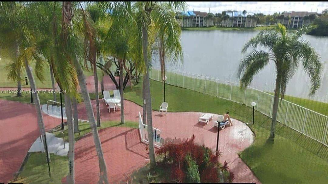 Oakland Park, FL 33309,2850 N Oakland Forest Dr #309
