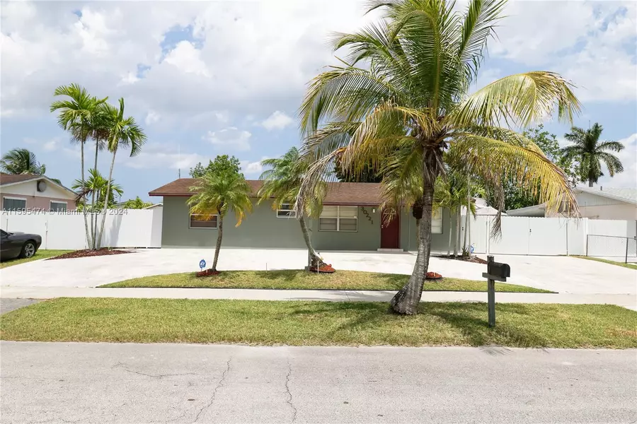 30221 SW 155th Ave, Homestead, FL 33033