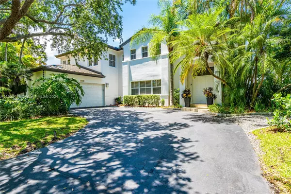 Palmetto Bay, FL 33158,7601 SW 148th Ter