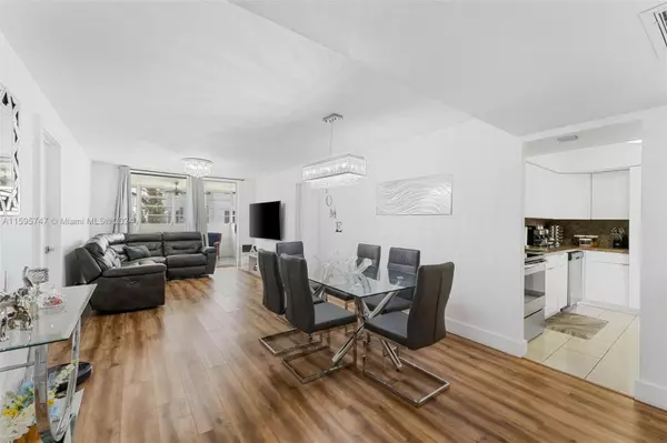 Miami, FL 33179,447 NE 195th St #109