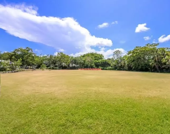 Pinecrest, FL 33156,12700 Rolling Road Dr