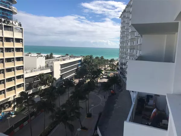 Miami Beach, FL 33139,100 Lincoln Rd #808