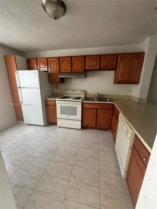 Miramar, FL 33025,8024 SW 21st Ct #8024