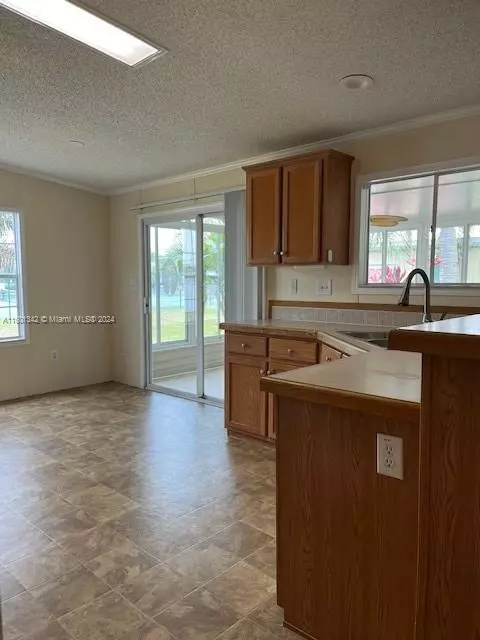 Stuart, FL 34997,4562 SE Cottonwood Ter