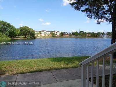 Hollywood, FL 33021,3690 N 56th Ave #902