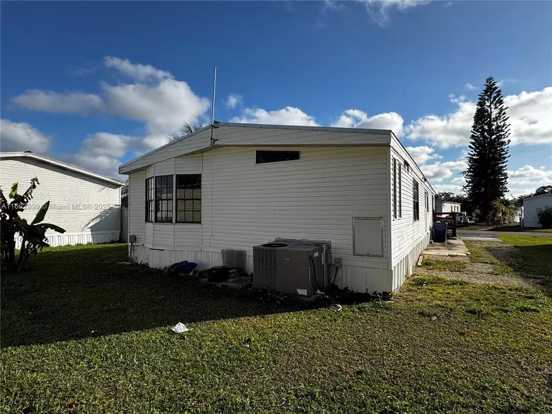 35250 SW 177 ct unit 136, Homestead, FL 33034