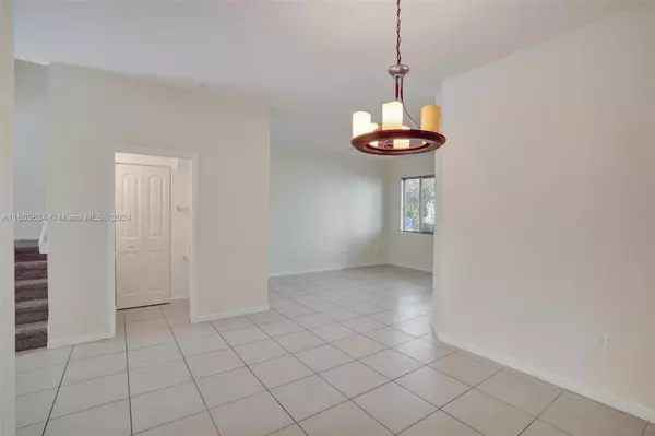 Miami Gardens, FL 33169,21422 NW 13 Ave #21422