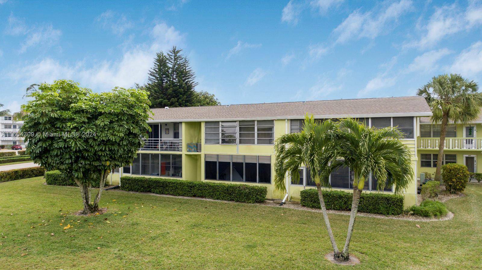 West Palm Beach, FL 33417,241 Windsor K #241
