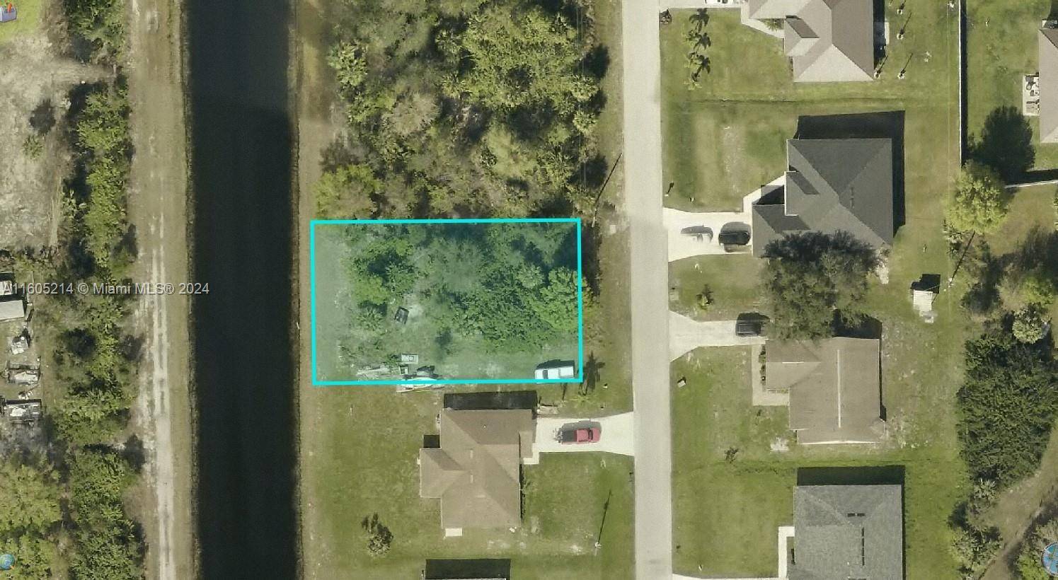 6137 HIGGINS, Fort Myers, FL 33905