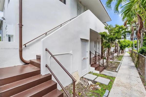 Miami, FL 33130,550 SW 10th St