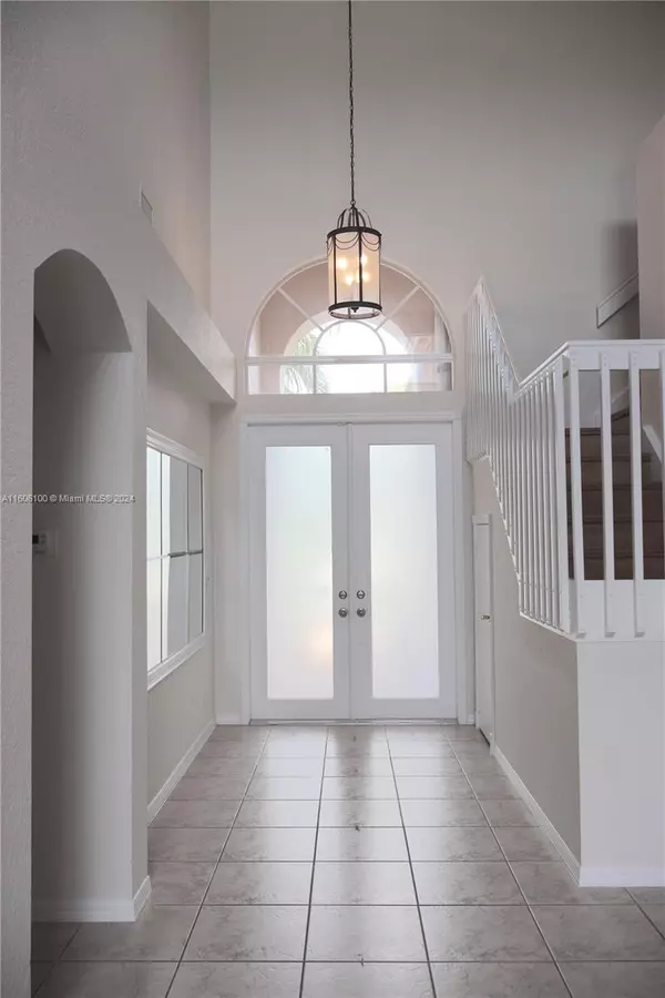 Boca Raton, FL 33498,11384 Sea Grass Cir