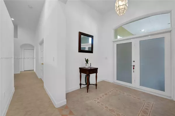 Southwest Ranches, FL 33332,5020 SW 196th Ln