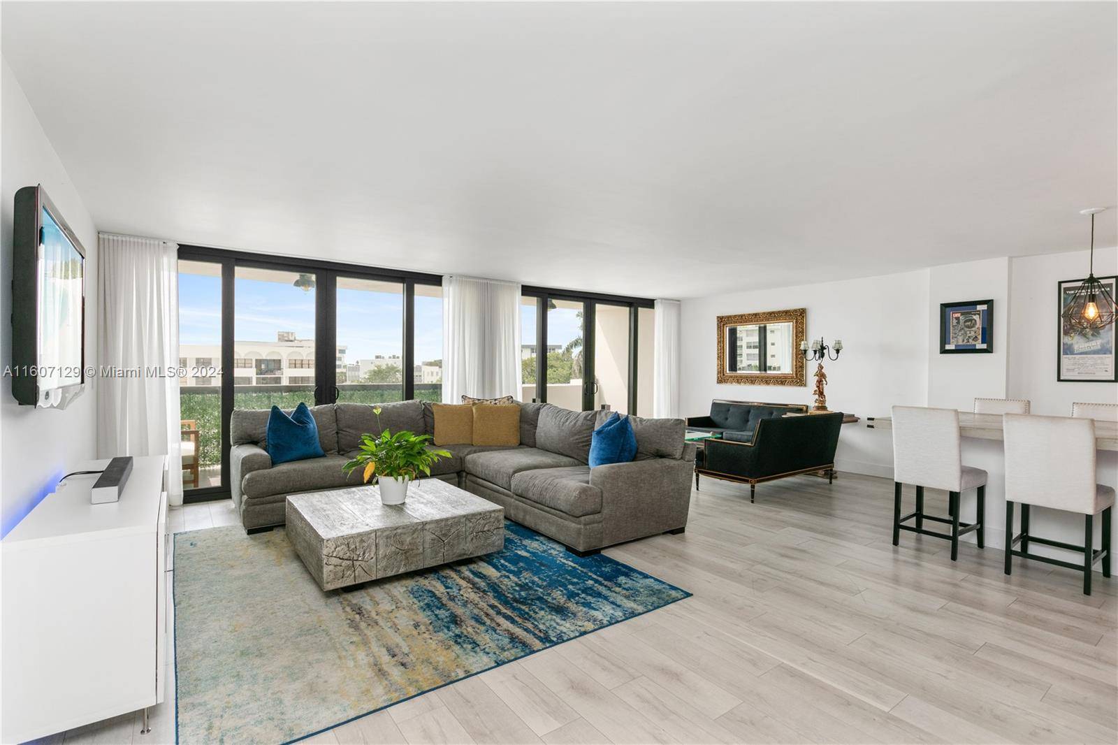 9300 S Bay Harbor Ter #5D, Bay Harbor Islands, FL 33154
