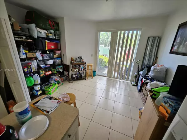 Riviera Beach, FL 33404,3556 Oleander Ter #3556