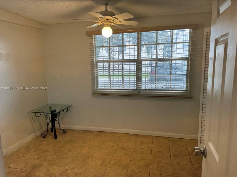 21 NE 183rd Ter #front, Miami, FL 33179