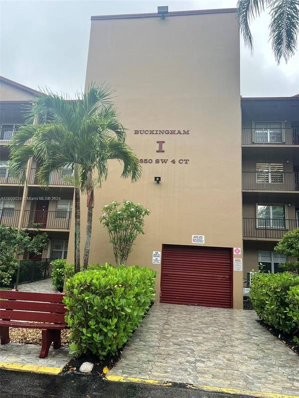 12850 SW 4th Ct #105I, Pembroke Pines, FL 33027