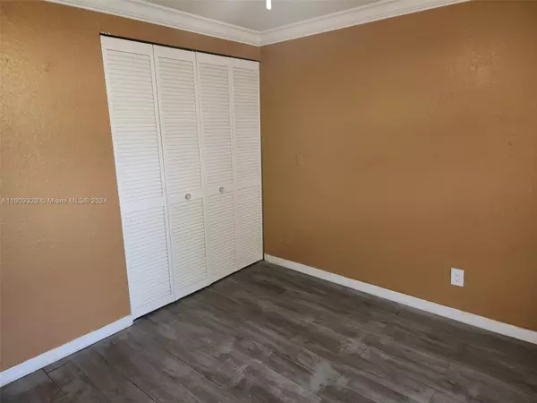 Tamarac, FL 33321,7170 Southgate Blvd #7170