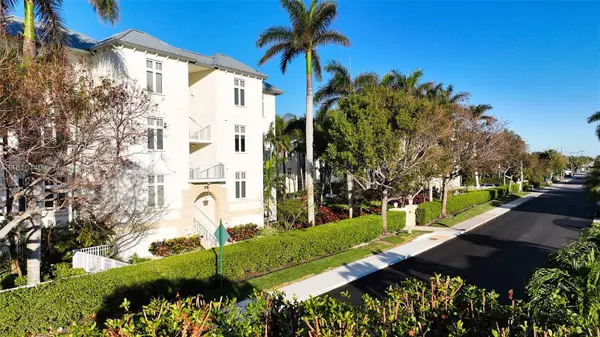 Palm Beach Shores, FL 33404,180 Lake Dr #2303