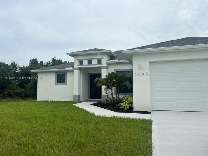 3803 SW 5TH ST, Lehigh Acres, FL 33976