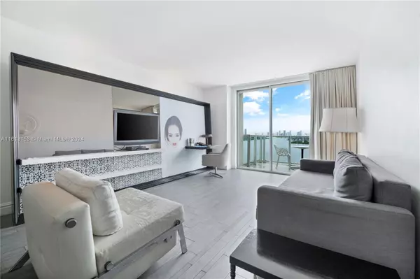 Miami Beach, FL 33139,1100 West Ave #1626