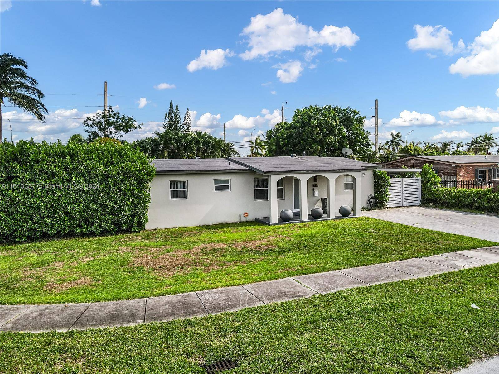 Miami, FL 33176,10400 SW 151st Ter