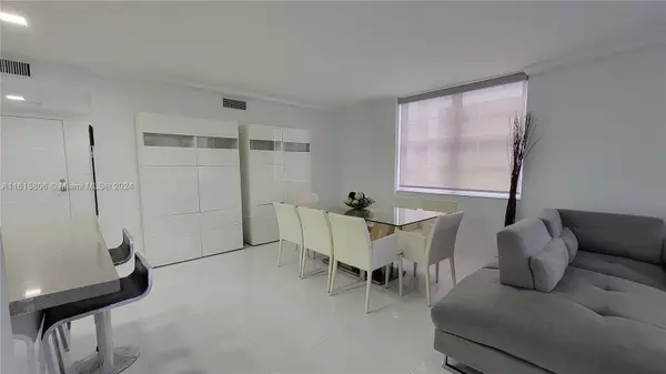 Bay Harbor Islands, FL 33154,9500 W Bay Harbor Dr #3H